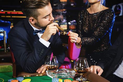 is smoking allowed in las vegas casinos 2022